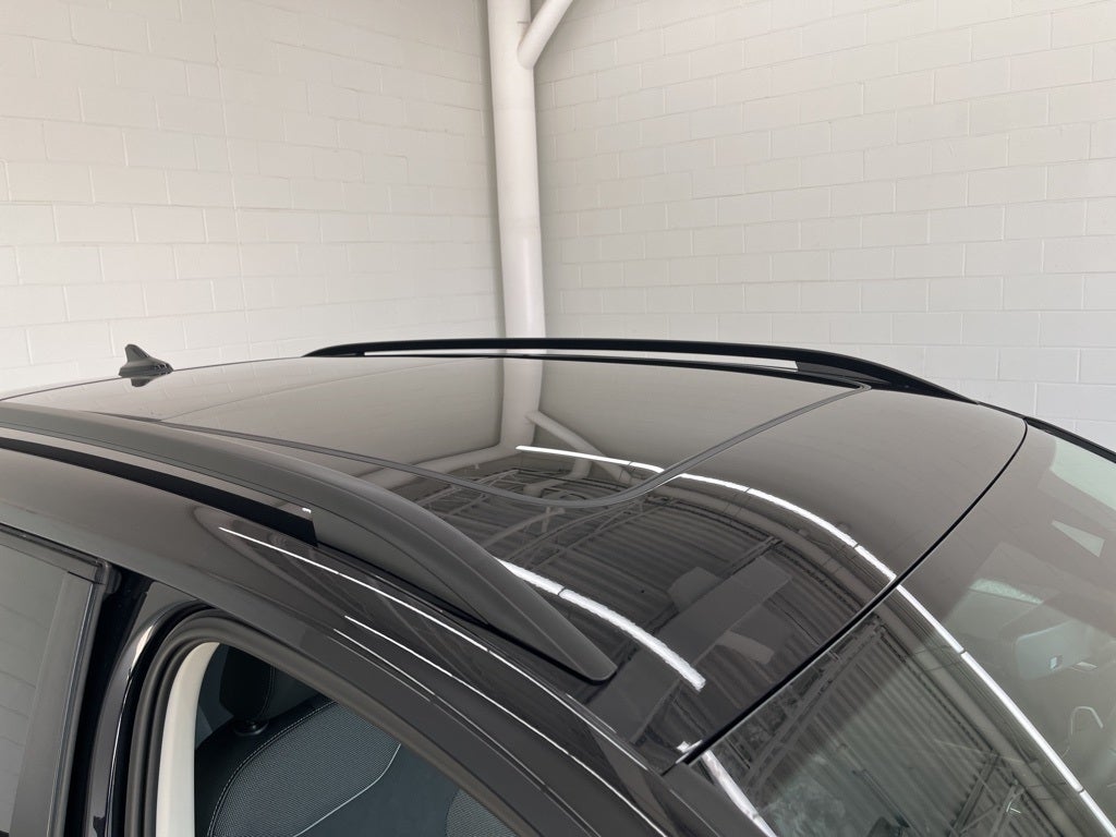 2026 Volkswagen Taos 1.5T SE Black