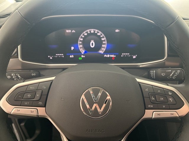 2026 Volkswagen Taos 1.5T SE Black