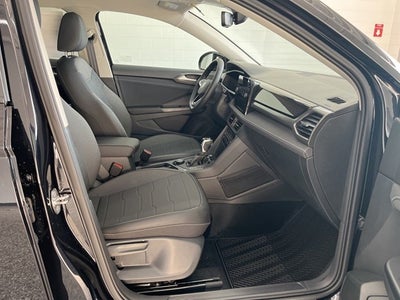 2026 Volkswagen Taos 1.5T SE Black