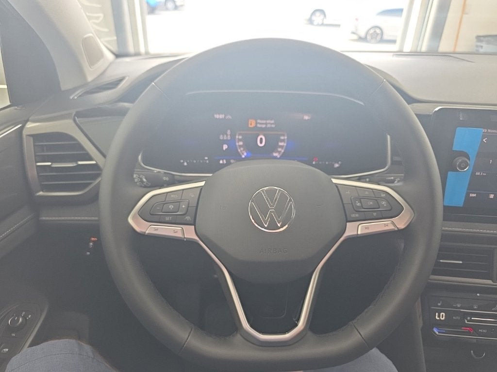 2027 Volkswagen Taos 1.5T SE Black
