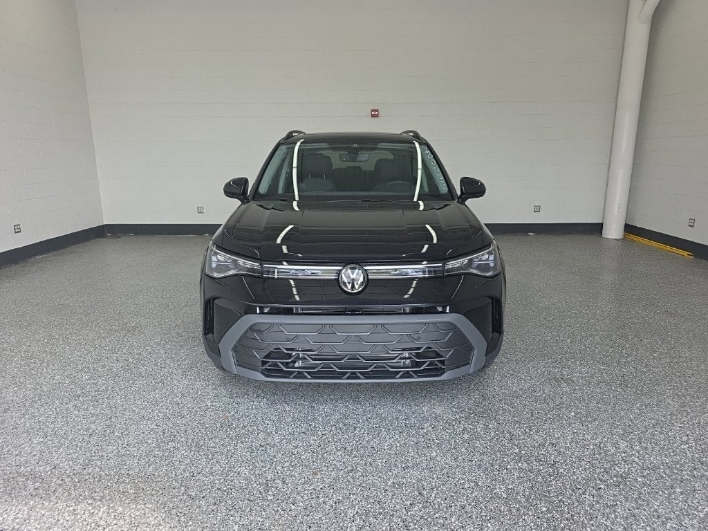 2027 Volkswagen Taos 1.5T SE Black