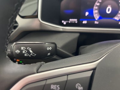 2026 Volkswagen Taos 1.5T SE Black