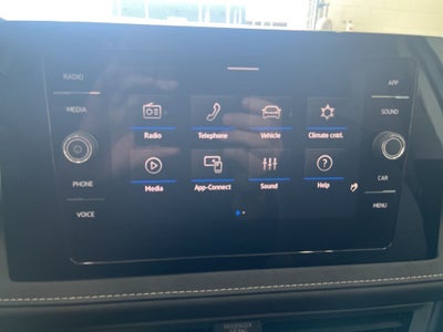 2026 Volkswagen Taos 1.5T SE Black