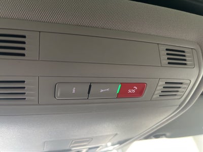 2026 Volkswagen Taos 1.5T SE Black