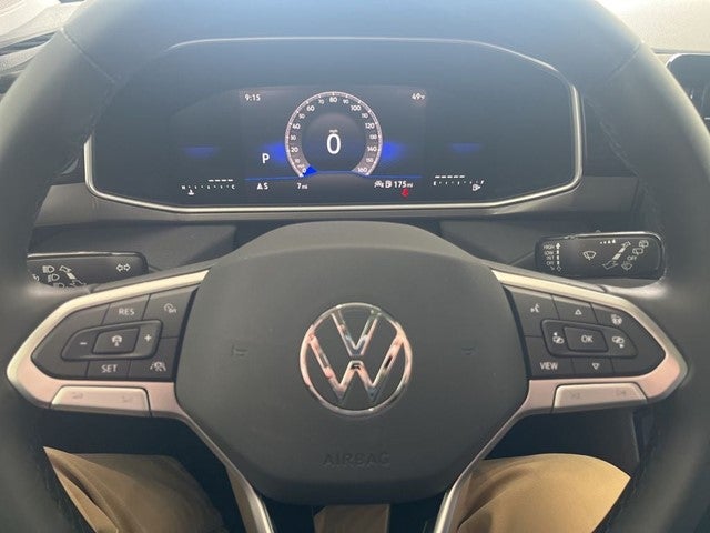 2026 Volkswagen Taos 1.5T SE Black