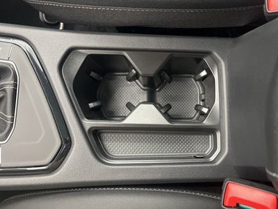 2026 Volkswagen Taos 1.5T SE Black