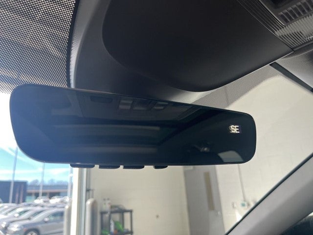 2026 Volkswagen Taos 1.5T SE Black