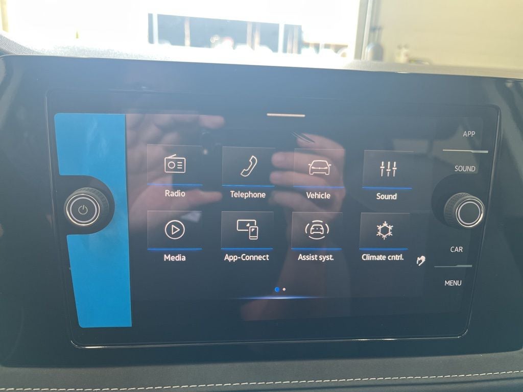 2026 Volkswagen Taos 1.5T SE Black