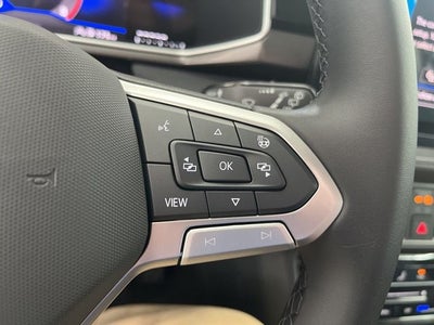 2026 Volkswagen Taos 1.5T SE Black