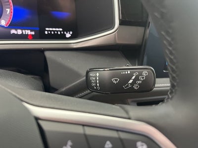 2026 Volkswagen Taos 1.5T SE Black