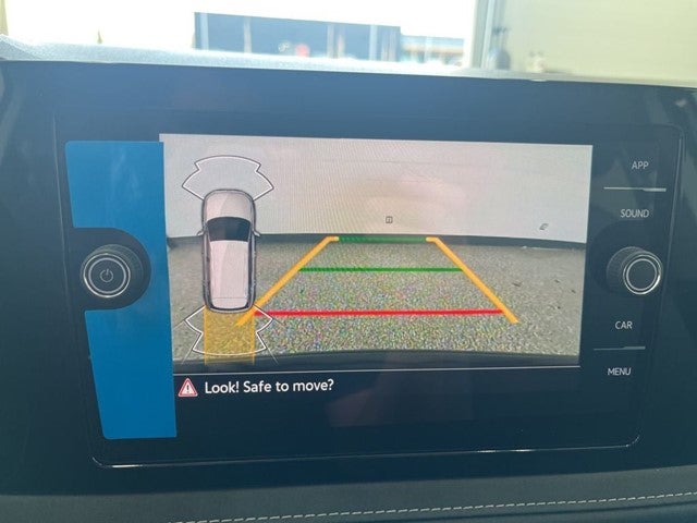 2026 Volkswagen Taos 1.5T SE Black