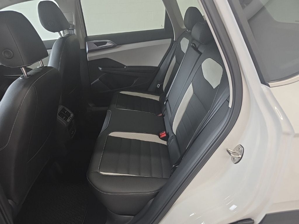 2026 Volkswagen Taos 1.5T SEL