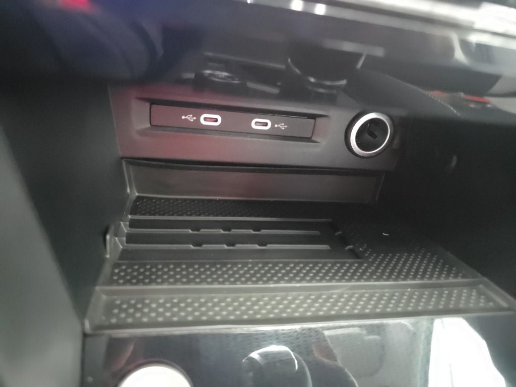 2026 Volkswagen Taos 1.5T SEL