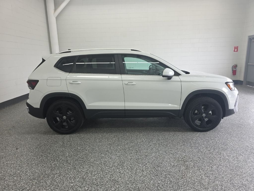 2026 Volkswagen Taos 1.5T SEL