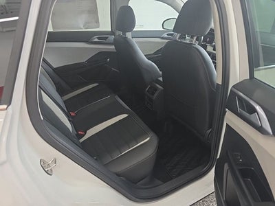 2026 Volkswagen Taos 1.5T SEL