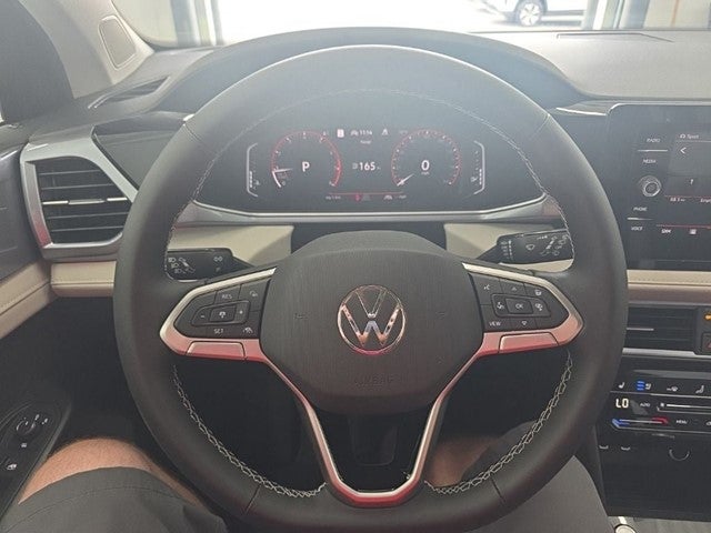 2026 Volkswagen Taos 1.5T SEL