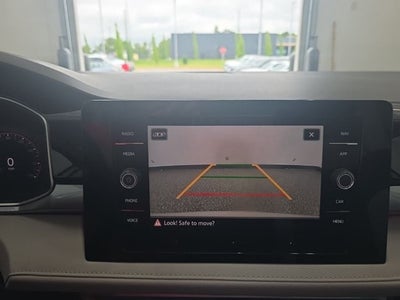 2026 Volkswagen Taos 1.5T SEL