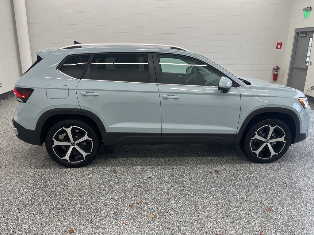 2026 Volkswagen Taos 1.5T SEL