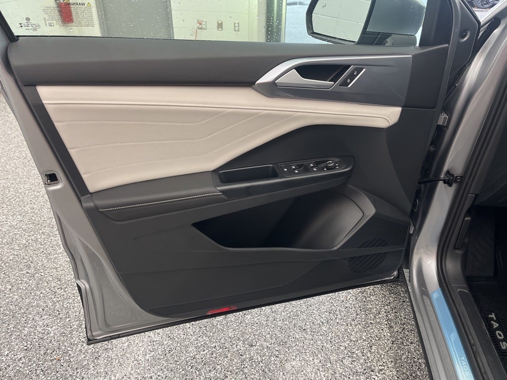 2026 Volkswagen Taos 1.5T SEL