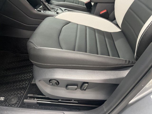 2026 Volkswagen Taos 1.5T SEL