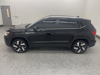 2024 Volkswagen Taos 1.5T SEL