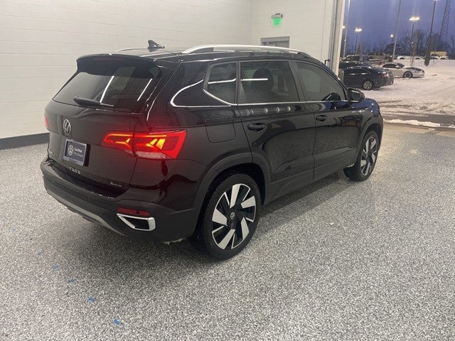 2024 Volkswagen Taos 1.5T SEL