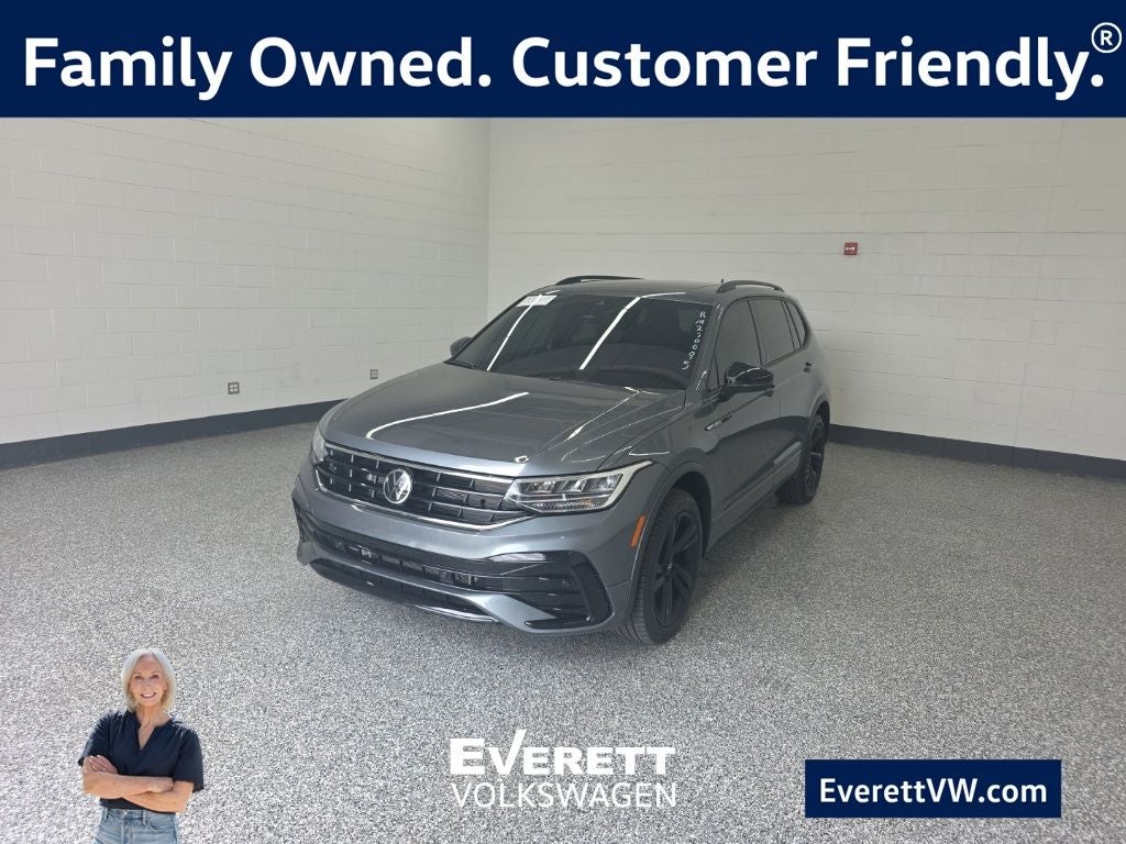 2024 Volkswagen Tiguan 2.0T SE R-Line Black