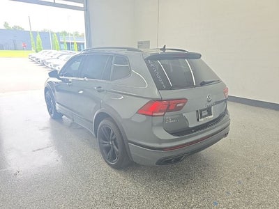 2024 Volkswagen Tiguan 2.0T SE R-Line Black