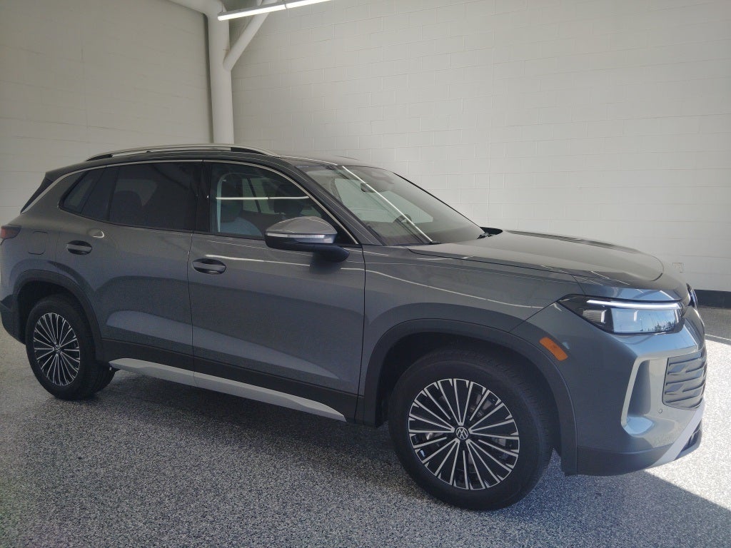 2026 Volkswagen Tiguan 2.0T S