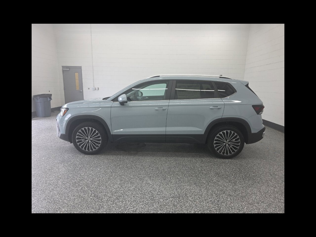 2027 Volkswagen Taos 1.5T SE