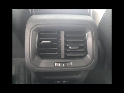 2027 Volkswagen Taos 1.5T SE