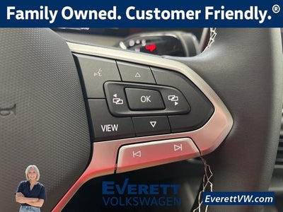 2026 Volkswagen Tiguan 2.0T SE