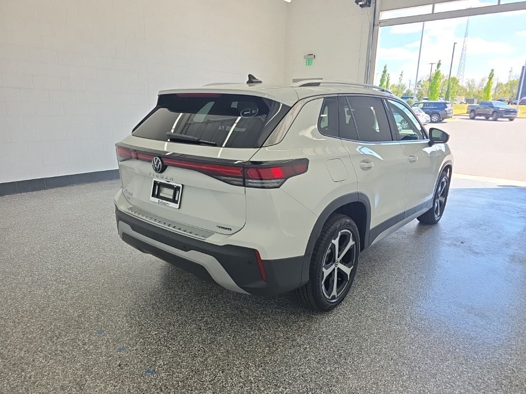 2026 Volkswagen Tiguan 2.0T SE