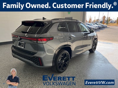 2026 Volkswagen Tiguan 2.0T SE R-Line Black