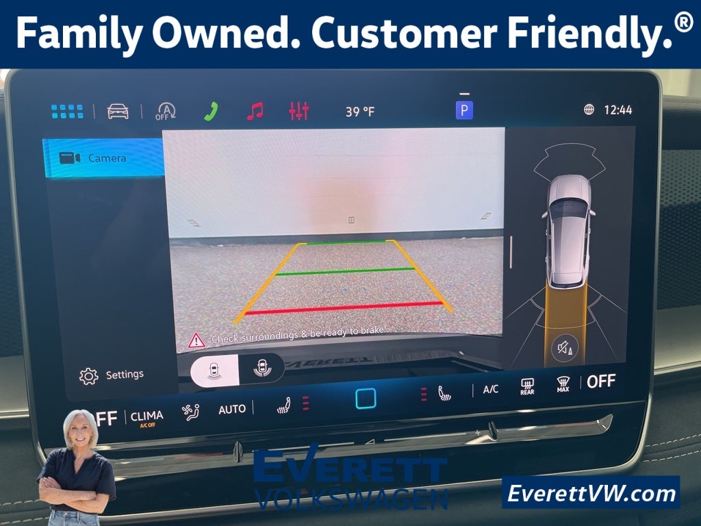 2026 Volkswagen Tiguan 2.0T SE R-Line Black