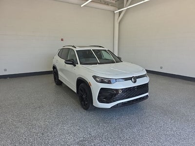 2026 Volkswagen Tiguan 2.0T SE R-Line Black