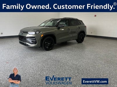 2026 Volkswagen Tiguan 2.0T SE R-Line Black