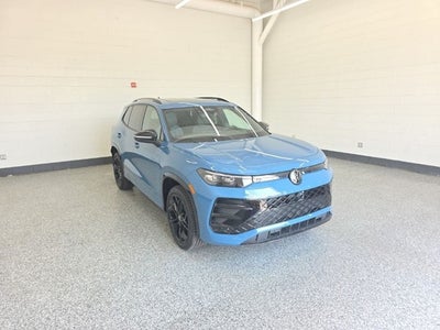 2026 Volkswagen Tiguan 2.0T SE R-Line Black
