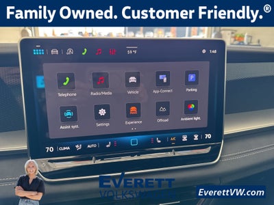 2026 Volkswagen Tiguan 2.0T SE R-Line Black