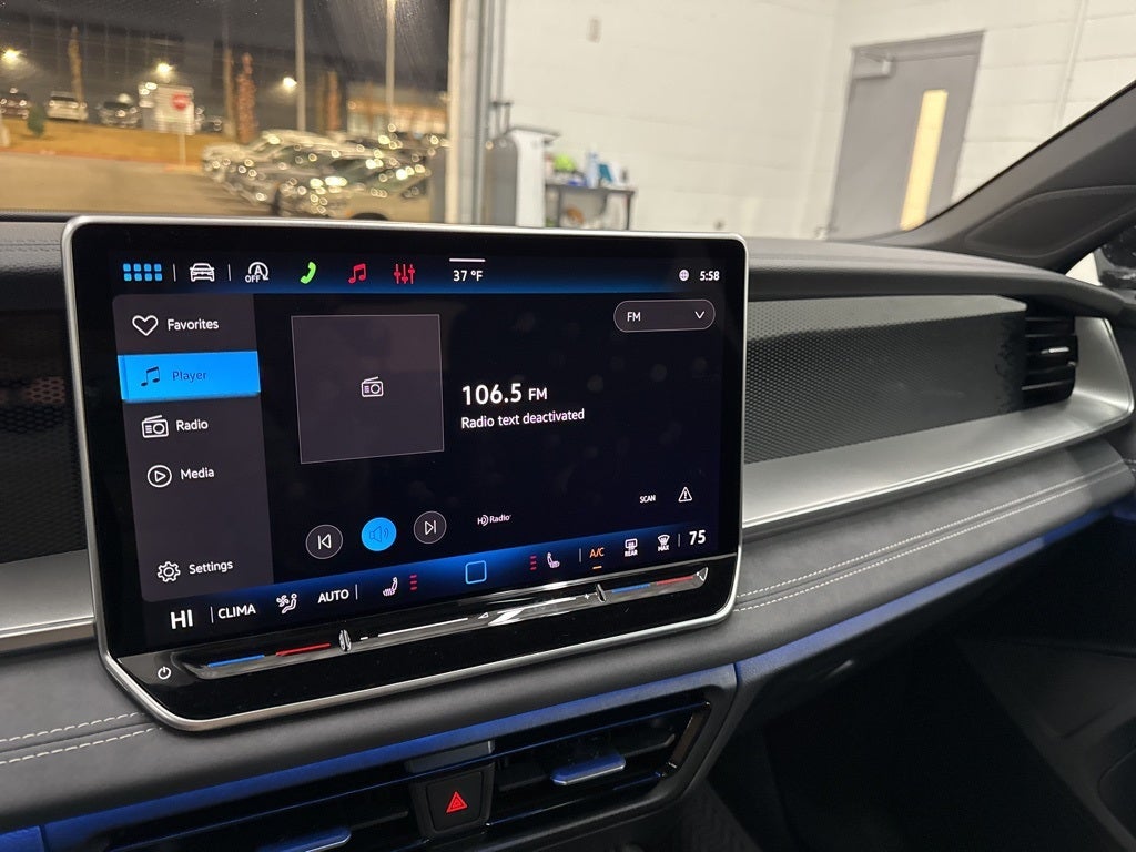 2026 Volkswagen Tiguan 2.0T SE R-Line Black