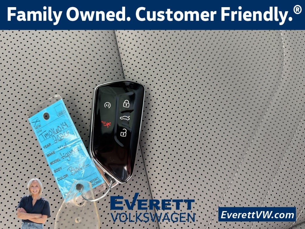 2026 Volkswagen Tiguan 2.0T SE R-Line Black