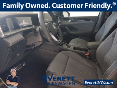 2026 Volkswagen Tiguan 2.0T SE R-Line Black