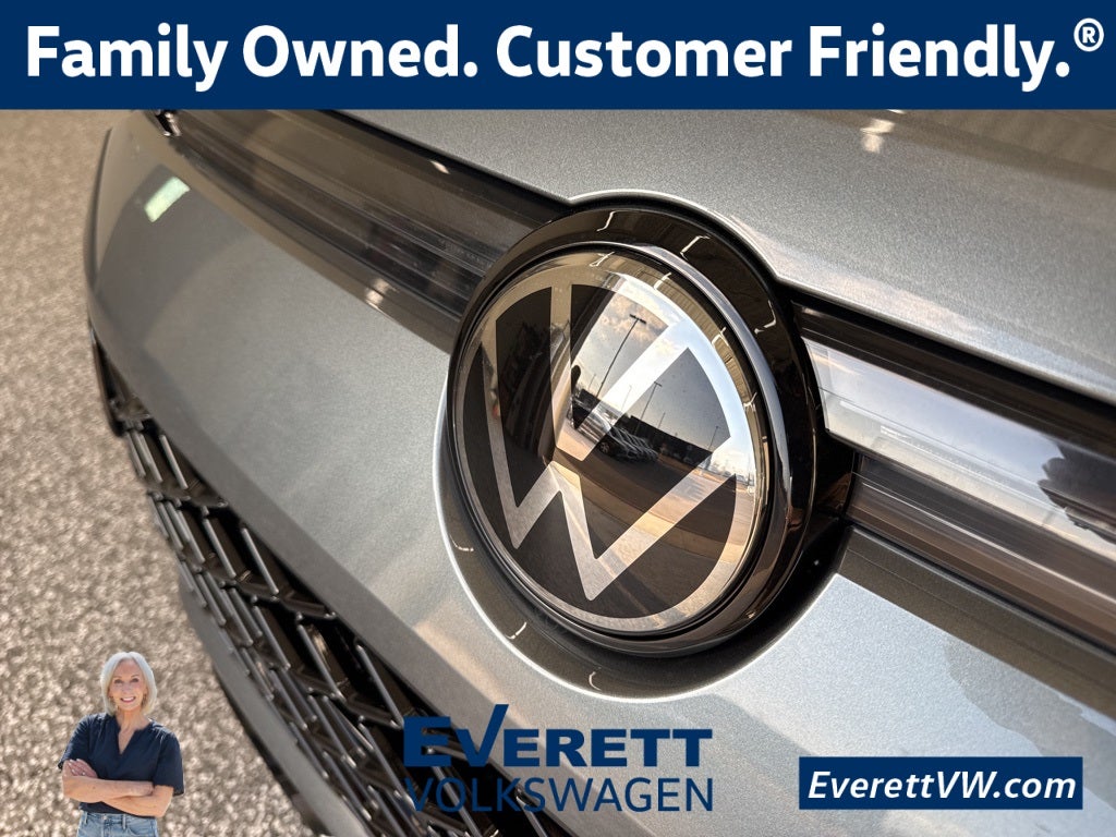 2026 Volkswagen Tiguan 2.0T SE R-Line Black