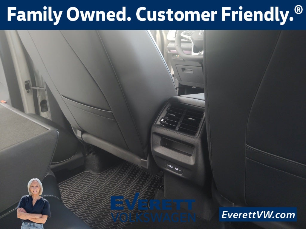 2026 Volkswagen Tiguan 2.0T SE R-Line Black