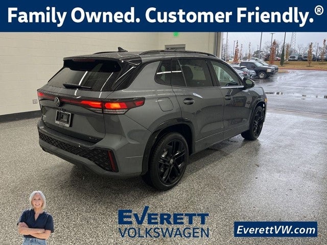 2026 Volkswagen Tiguan 2.0T SE R-Line Black