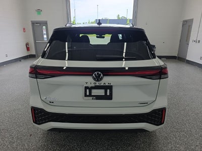 2026 Volkswagen Tiguan 2.0T SE R-Line Black
