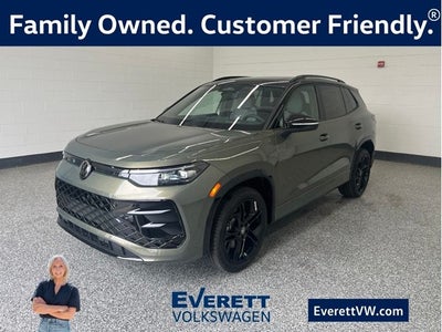 2026 Volkswagen Tiguan 2.0T SE R-Line Black