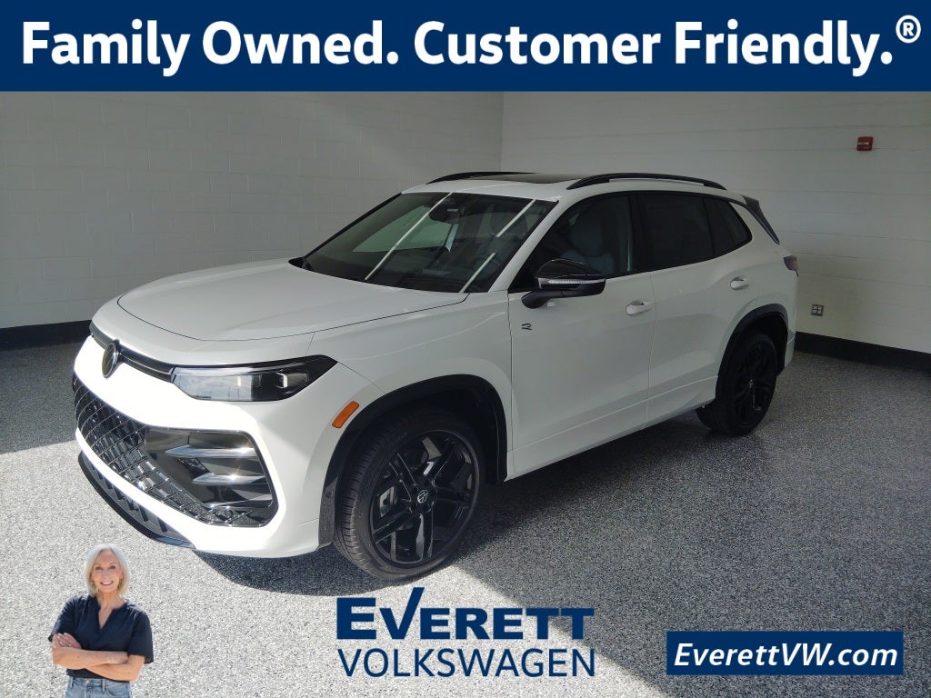 2026 Volkswagen Tiguan 2.0T SE R-Line Black