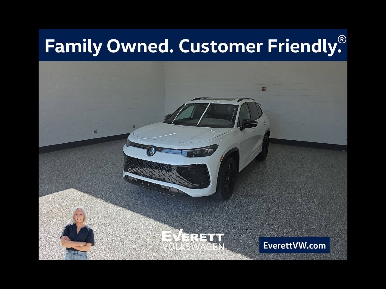 2026 Volkswagen Tiguan SE R-Line Black