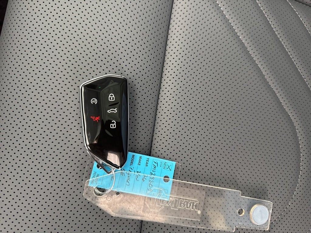 2026 Volkswagen Tiguan 2.0T SE